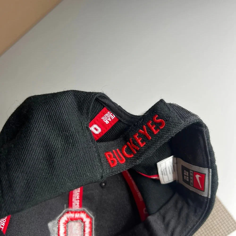 Nike Ohio State Buckeyes Hat Mens Black Red Adjustable OSU Baseball Cap OSFM
